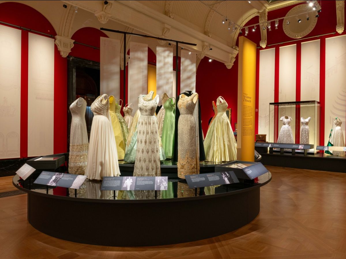 Queen Elizabeth II: Her Life in Style – The King’s Gallery and Lunch